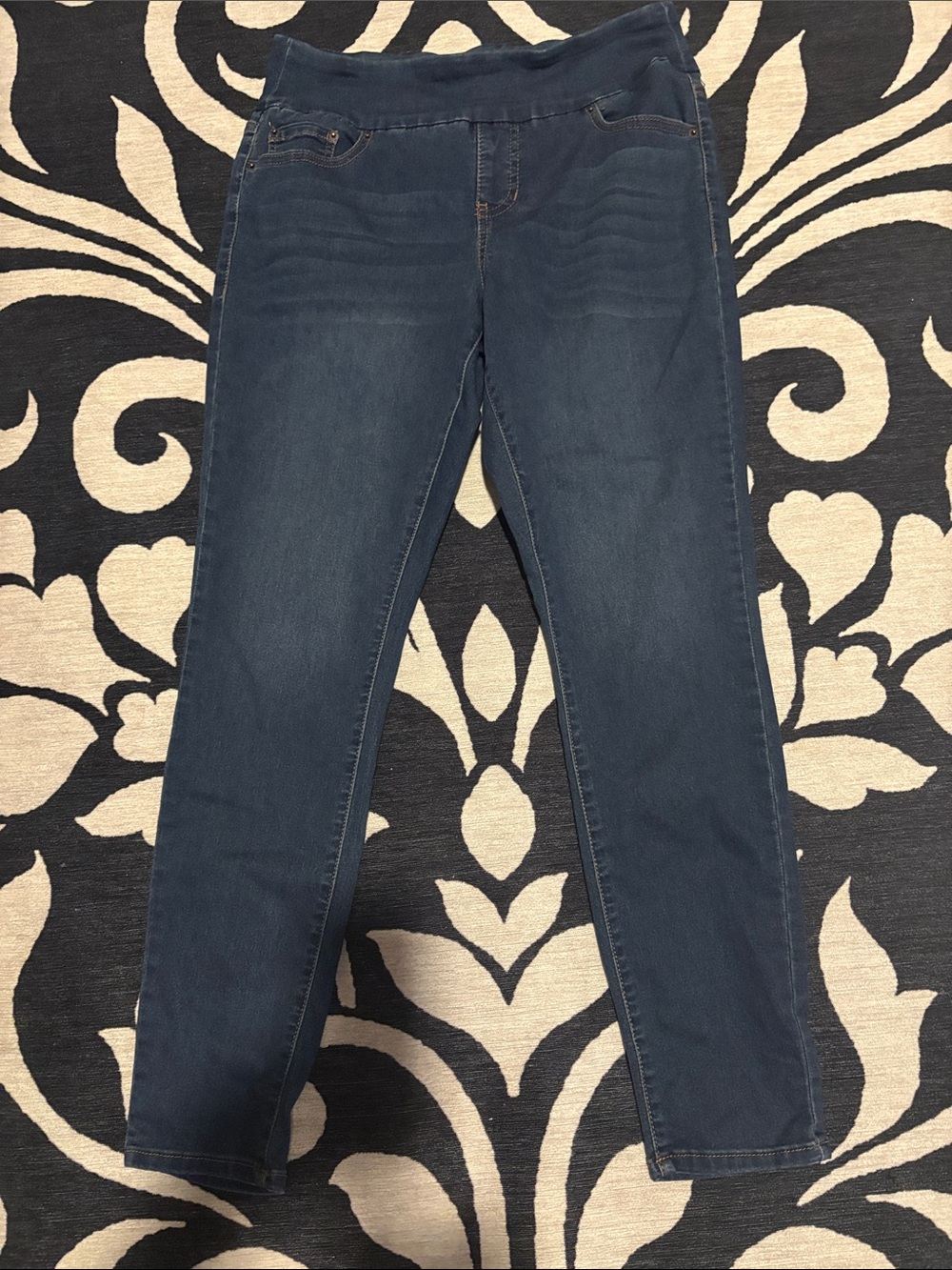 Stretch Pull-On Jeggings in Deep Navy